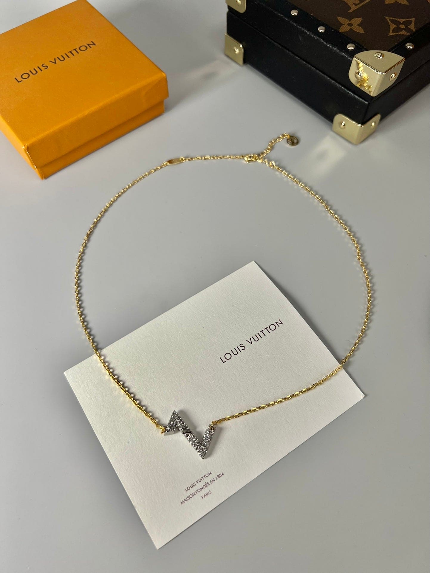18K Louis Vuitton Volt Upside Down Pendant Necklace