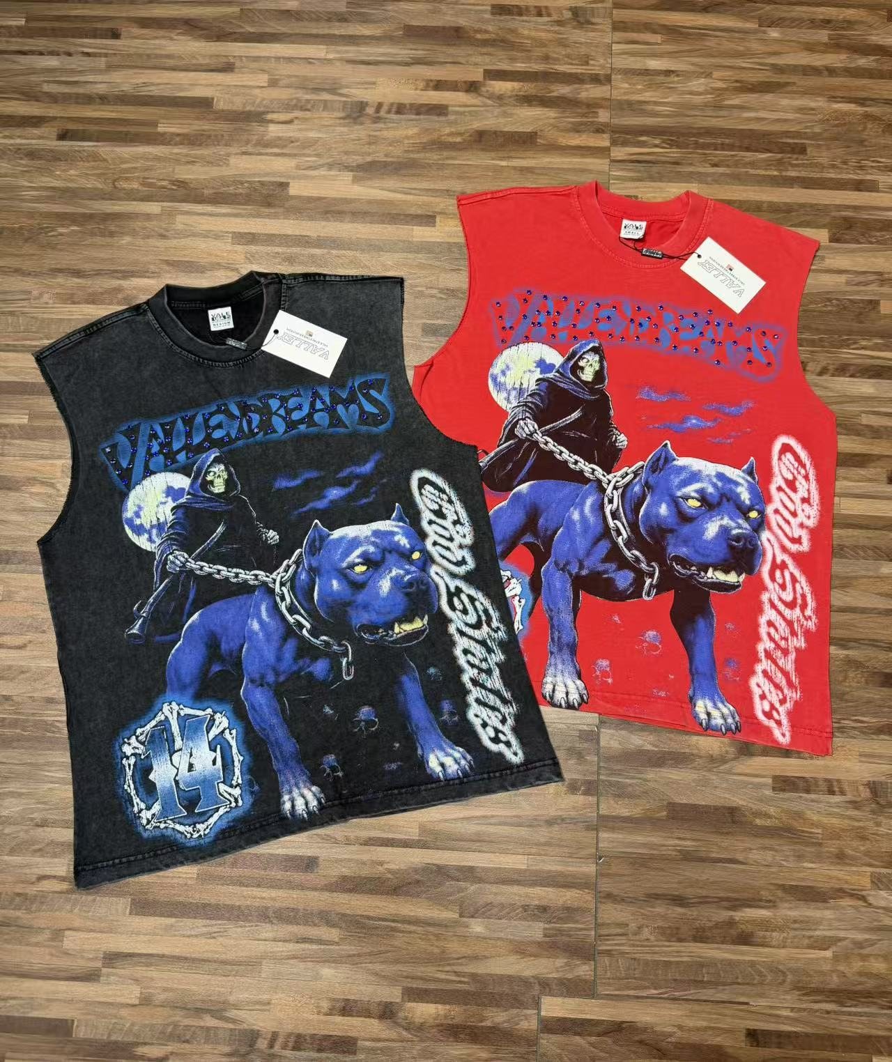 SAINT Valley Graphic Sleeveless T-Shirt — comparison