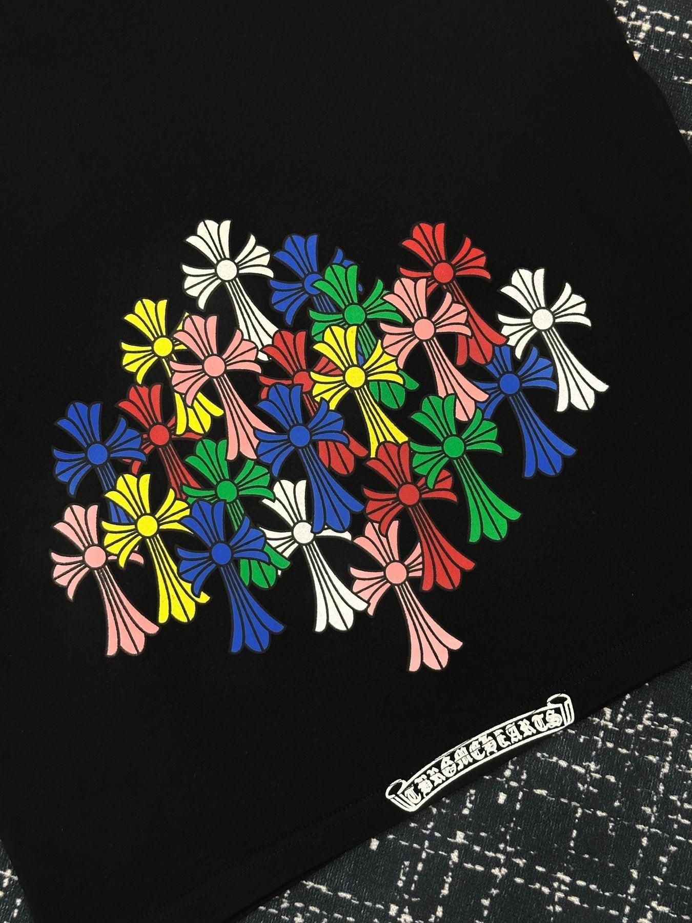 Chrome Hearts Rainbow Horseshoe Cross Graphic T-Shirt — detail