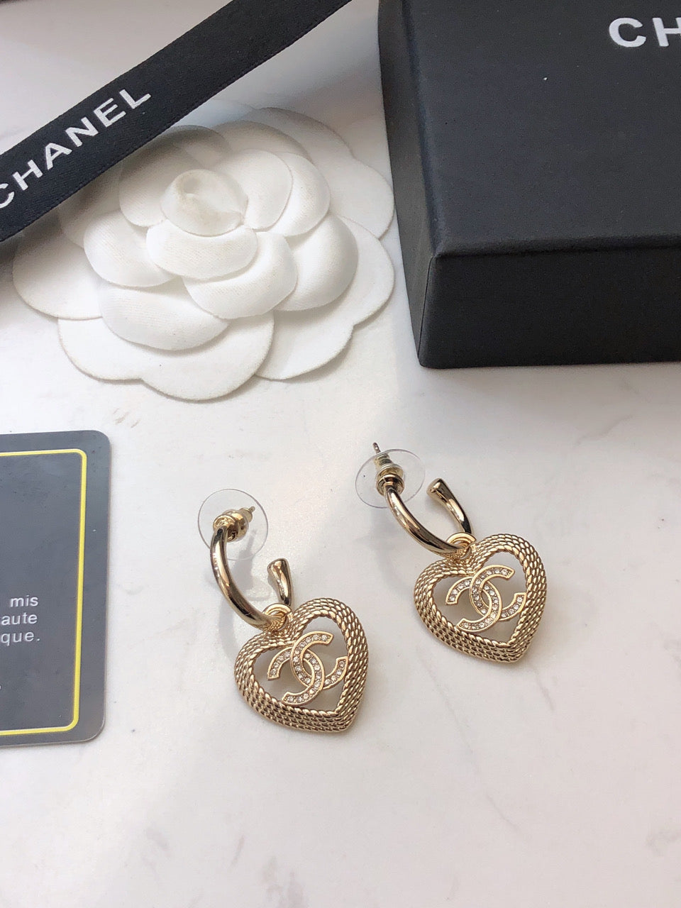 18K  Chanel Heart Strass Earrings